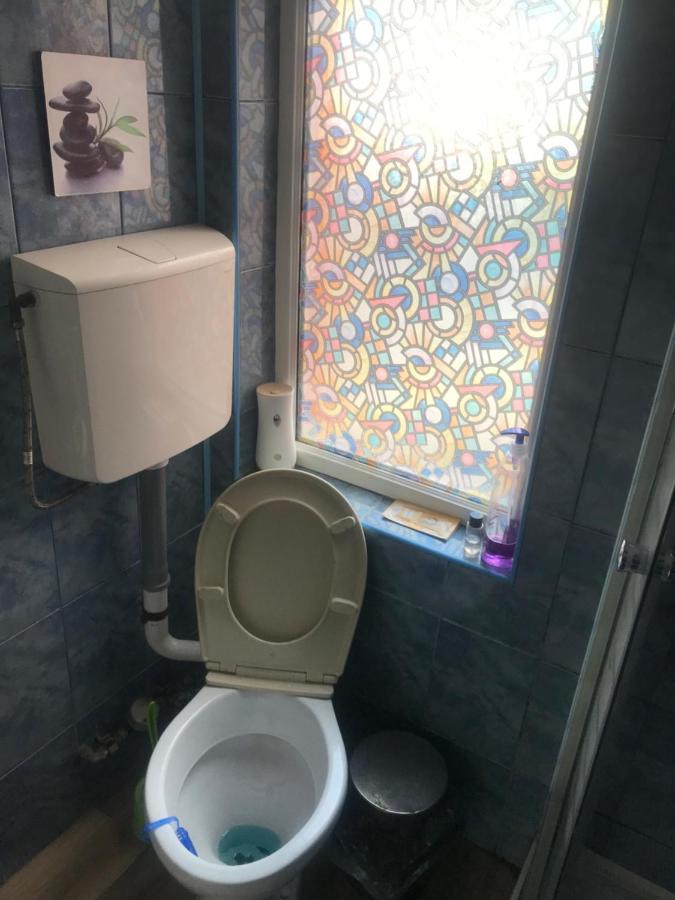 Studio For Recharging Apartment Bukares Bagian luar foto
