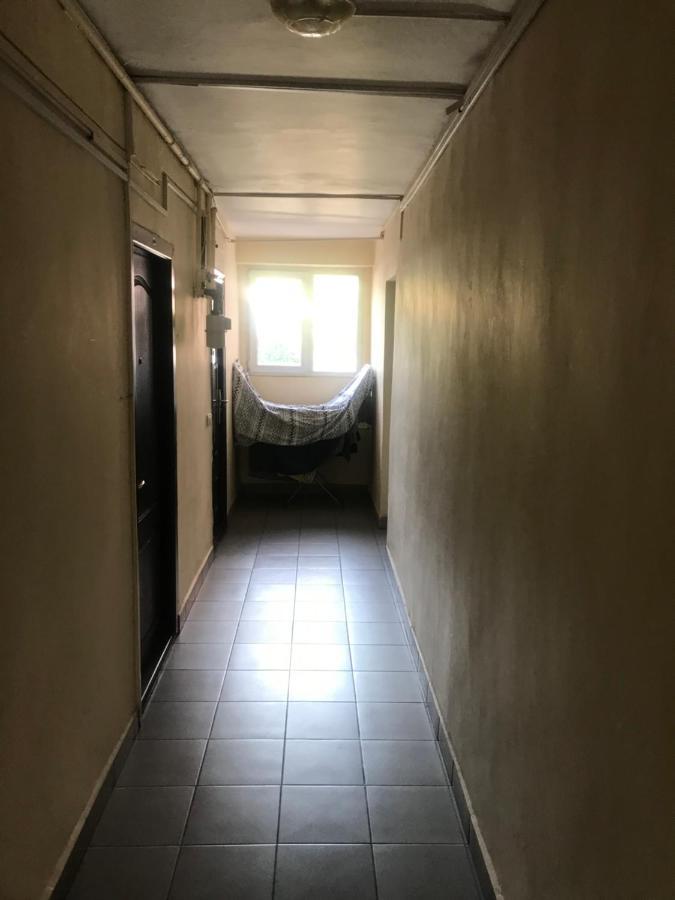 Studio For Recharging Apartment Bukares Bagian luar foto
